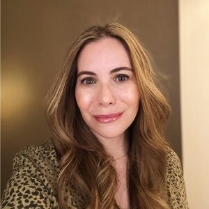 Meet your Posher, Halley